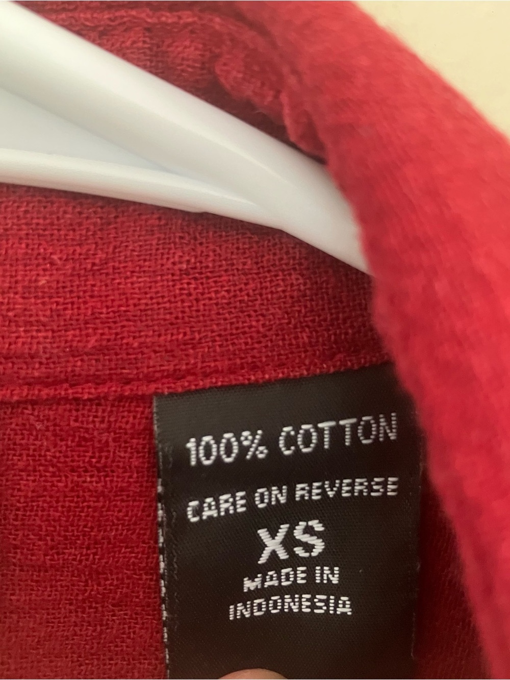 New York & Company Dark Red Textured Button-Down Shirt - Picture 3 of 7